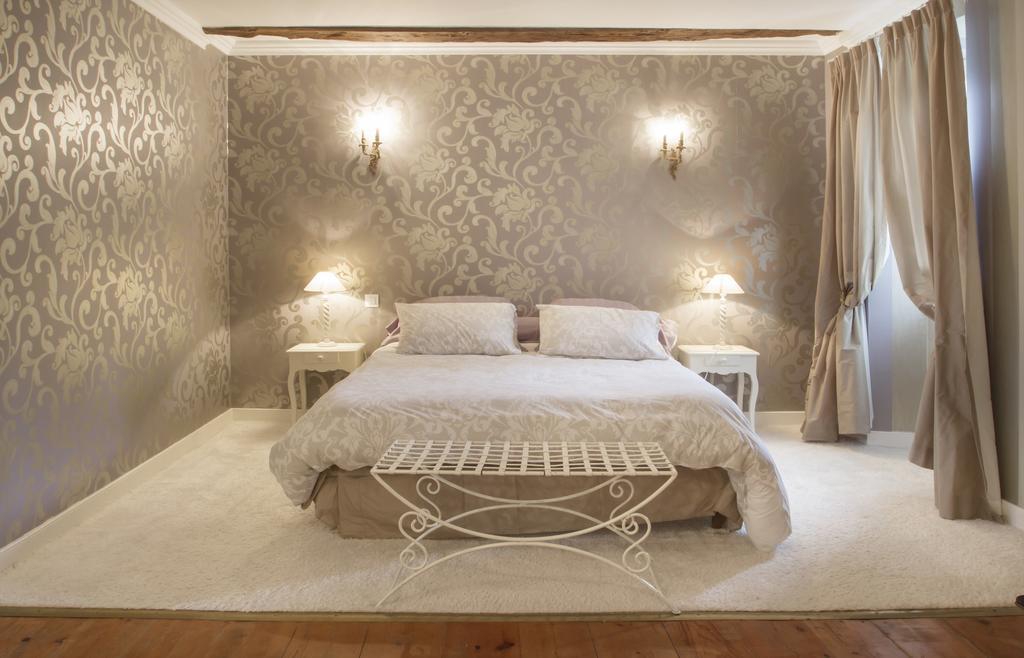 Bed and Breakfast Chateau De Puyrigaud Leoville Экстерьер фото